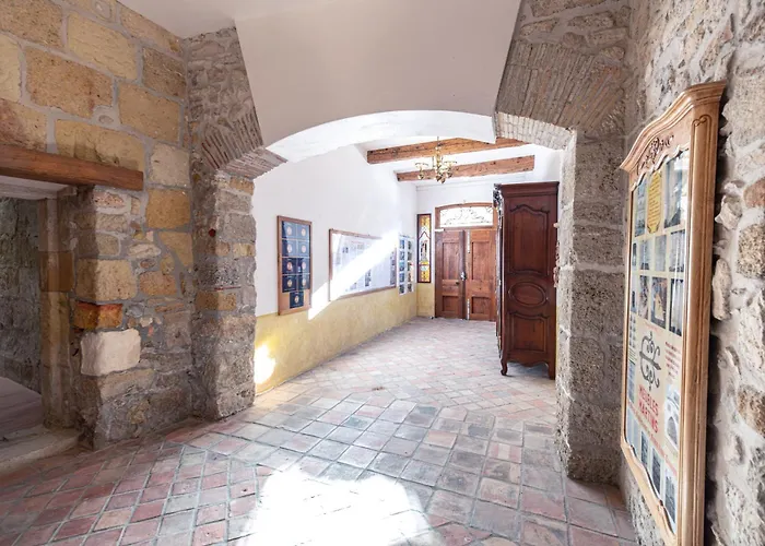 Hôtel accueillant les animaux: Chambre Familiale du Couvent