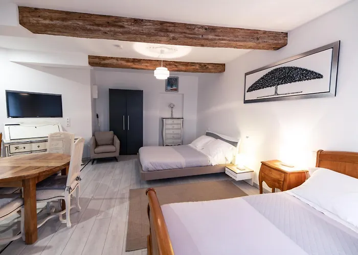 Hôtel accueillant les animaux: Chambre Familiale du Couvent